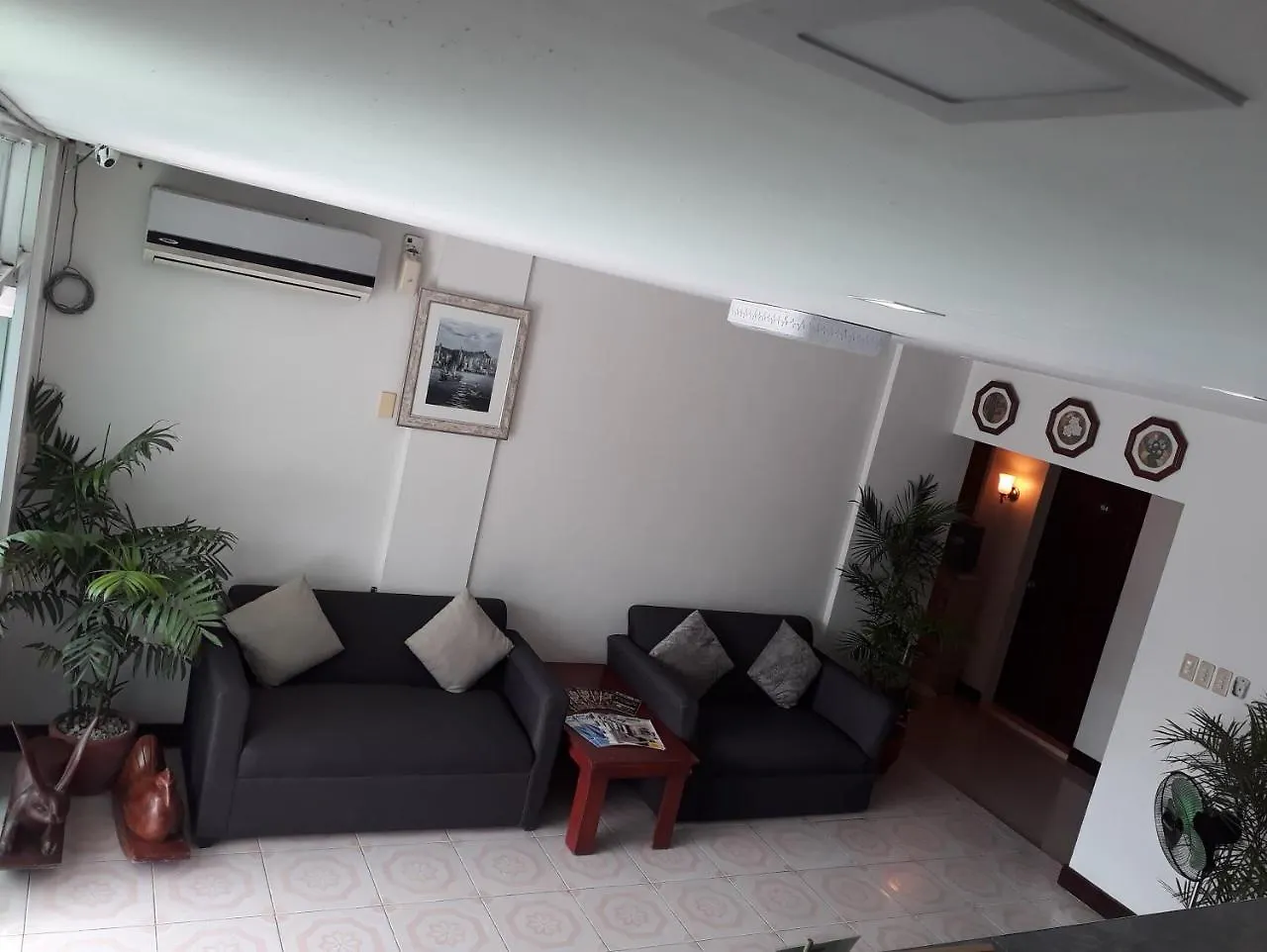 Euroasia Annex By Bluebookers Анхелес Отель