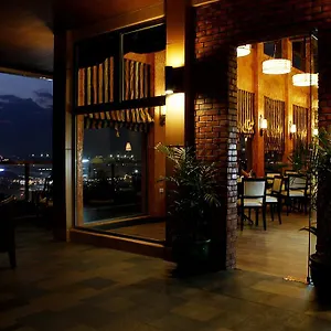 4* Отель Park Tower